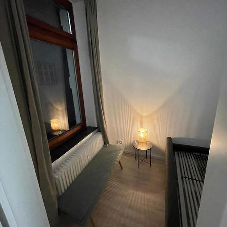 Retro Appartement Im Herzen Von Koeln Deutz Zewnętrze zdjęcie