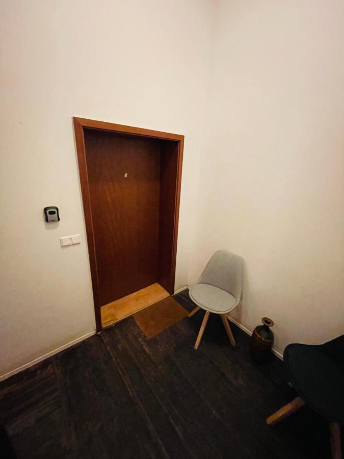 Retro Appartement Im Herzen Von Koeln Deutz Zewnętrze zdjęcie